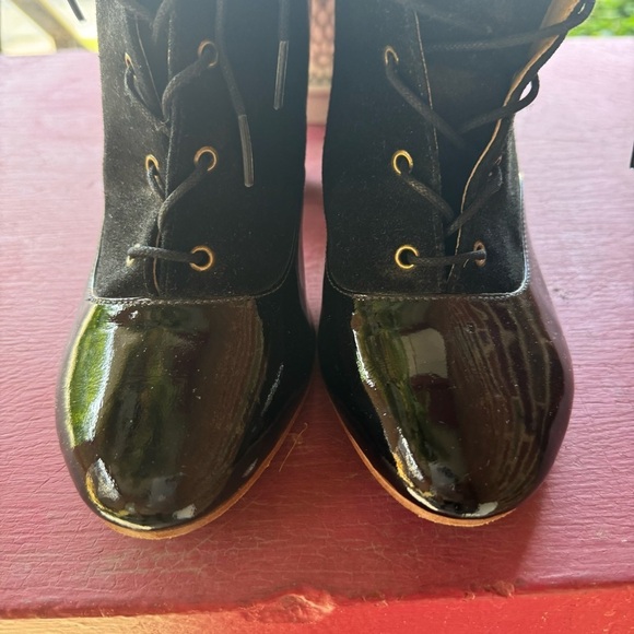 Nina Payne Anthropologie Patent Leather Lace Up Booties 41 / 9.5 Black - Picture 8 of 8